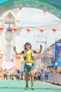 BIB: 065
                            <button type="button" onclick="openModal(21761592)" class="btn btn-primary btn-sm float-right btn-popup" data-toggle="modal" data-target=".modal-high-quality">
                        <i class="fas fa-shopping-cart"></i> Add to Cart
                    </button>
                                            <button type="button" onclick="isThisMe(21761592, true)" class="btn btn-success btn-sm float-right btn-popup btn-isme hidden" data-toggle="tooltip" data-placement="bottom" title="นี่คือรูปของคุณใช่ไหม คลิกที่นี่เพื่อเอาเข้าอัลบั้ม">
                        <i class="fas fa-plus"></i> Add to album
                    </button>
                    <button type="button" onclick="isThisMe(21761592, false)" class="btn btn-warning btn-sm float-right btn-popup btn-isnotme hidden">
                        <i class="fas fa-ban"></i> Remove from album
                    </button>